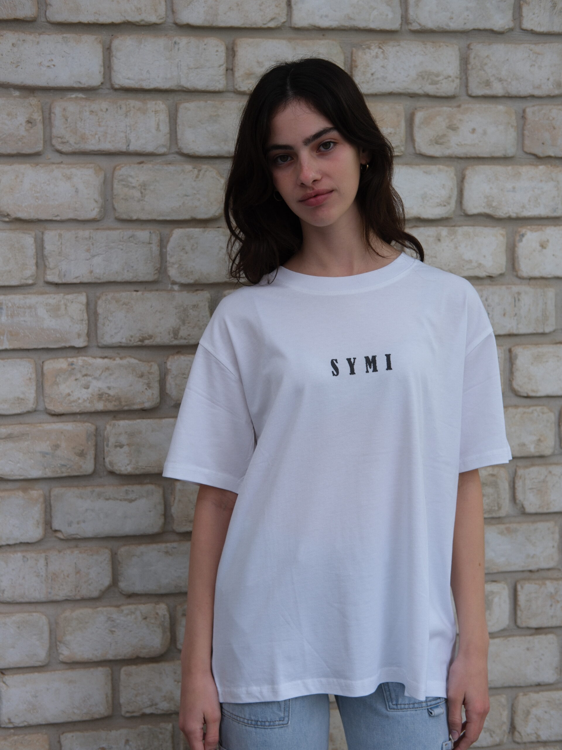SYMI WHITE