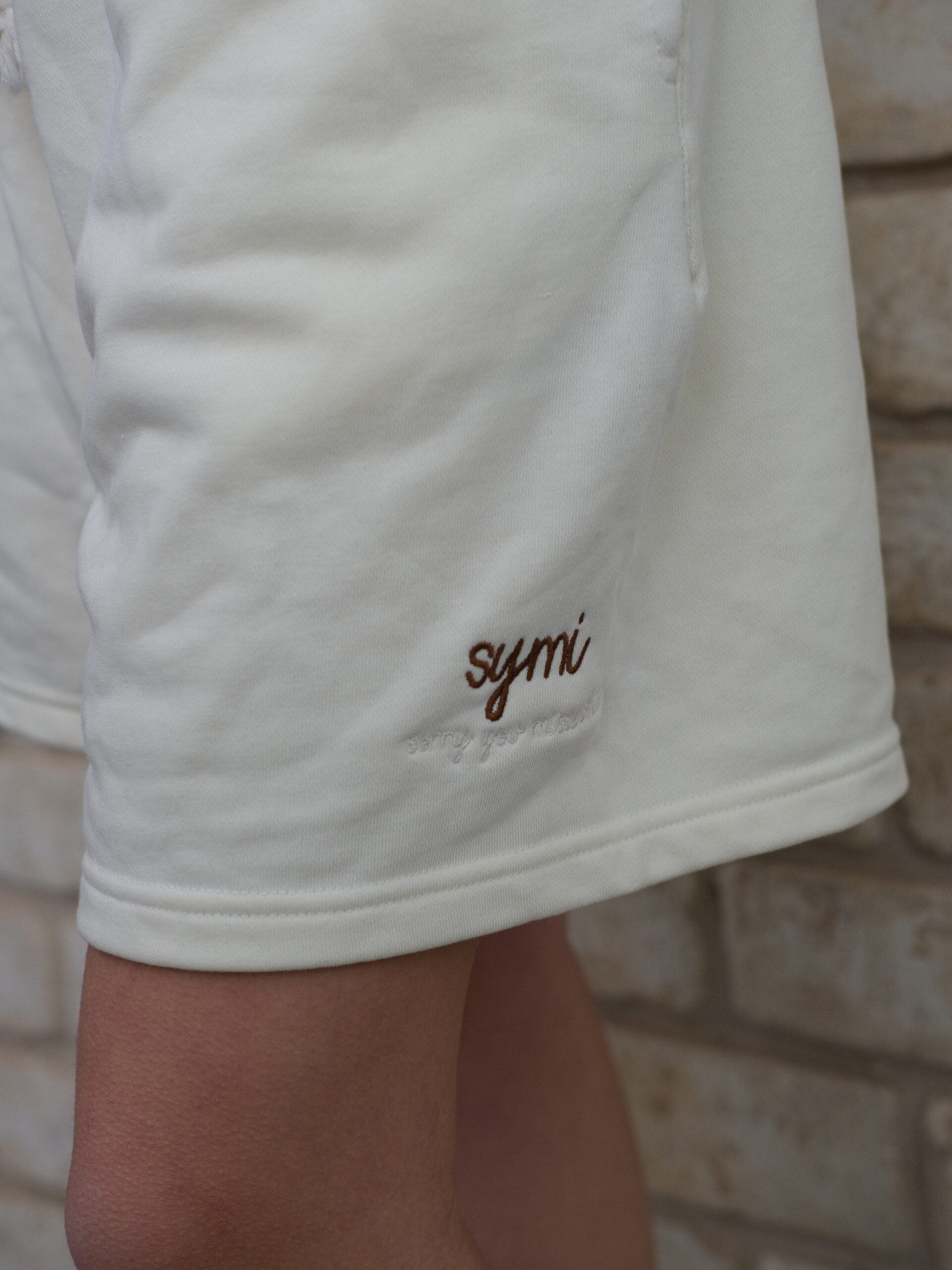 CREAM SUIT - SHORTS